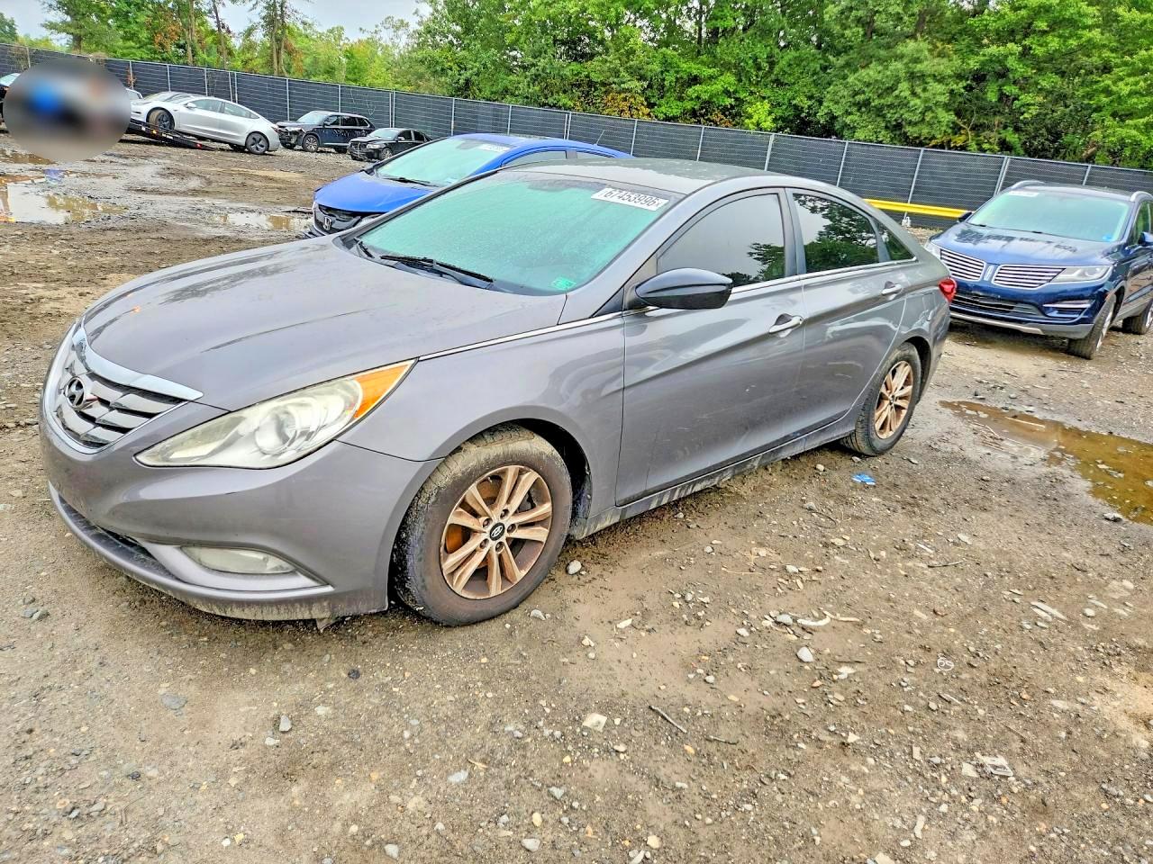 2013 HYUNDAI SONATA GLS  