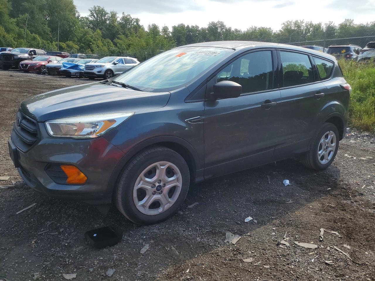 2017 FORD ESCAPE S  