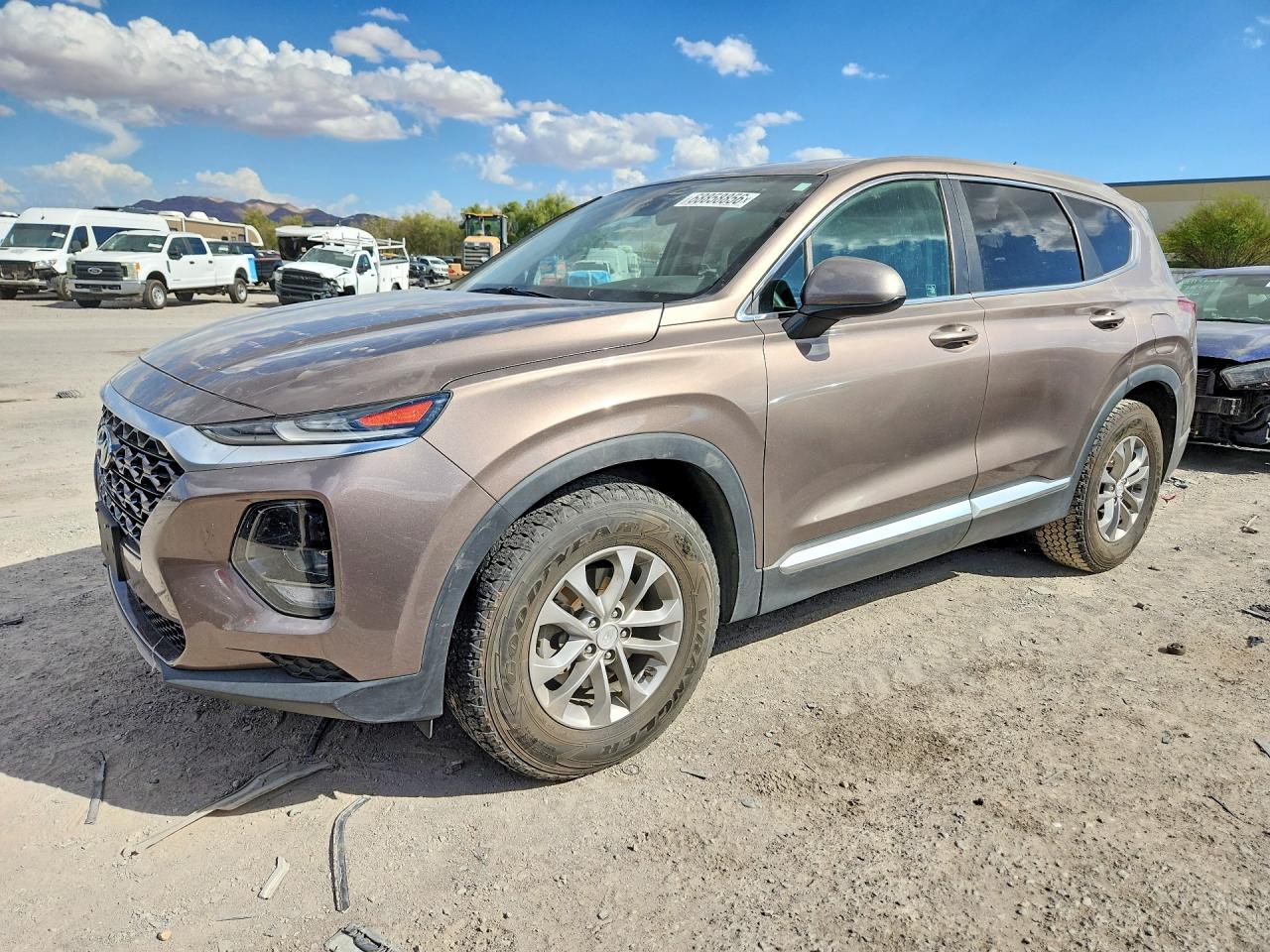 2019 HYUNDAI SANTA FE SE  