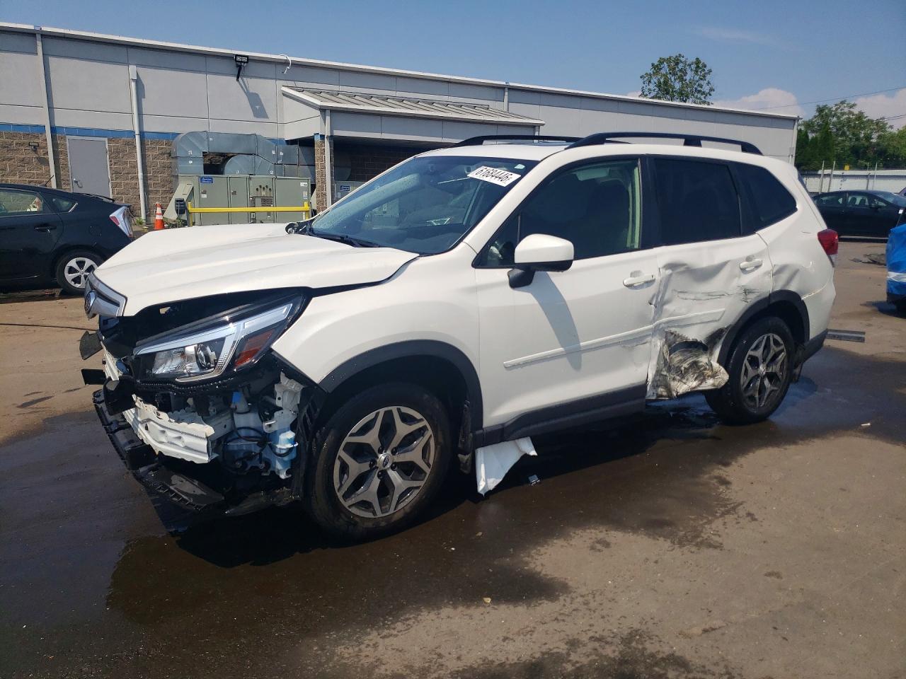 2020 SUBARU FORESTER PREMIUM  