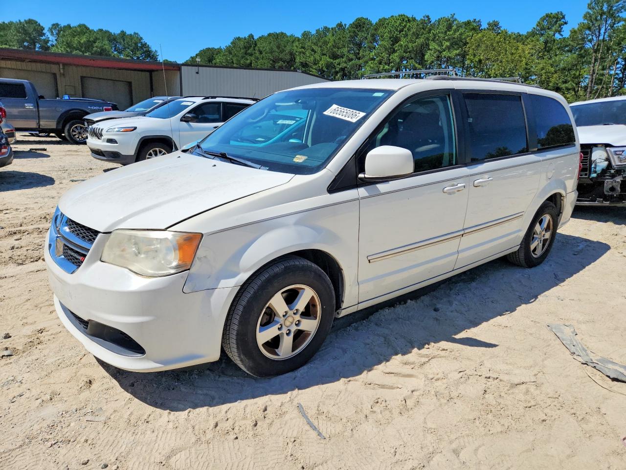 2013 DODGE GRAND CARAVAN SXT  