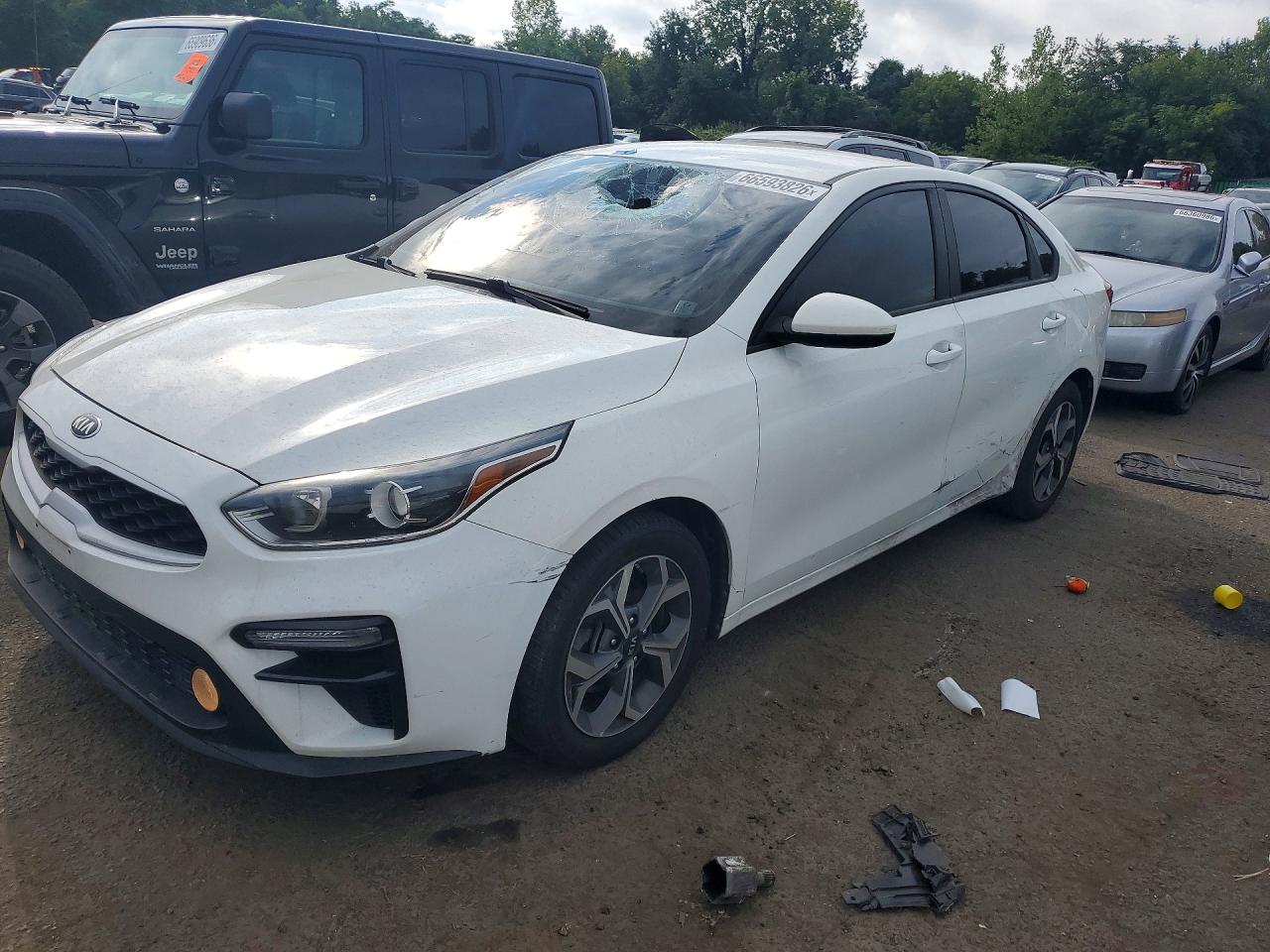 2021 KIA FORTE LXS  