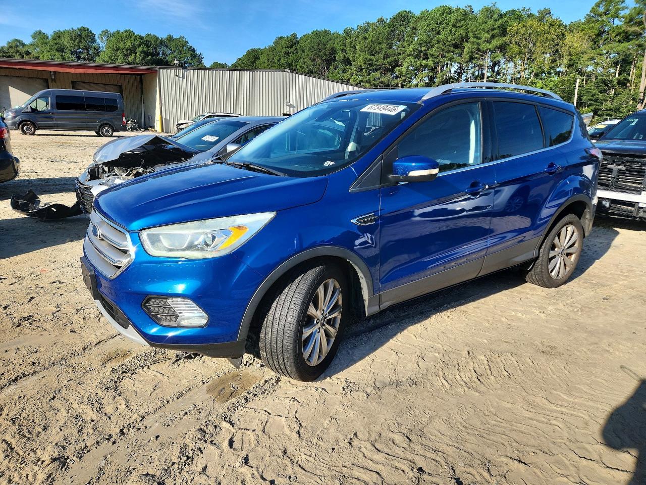 2017 FORD ESCAPE TITANIUM  