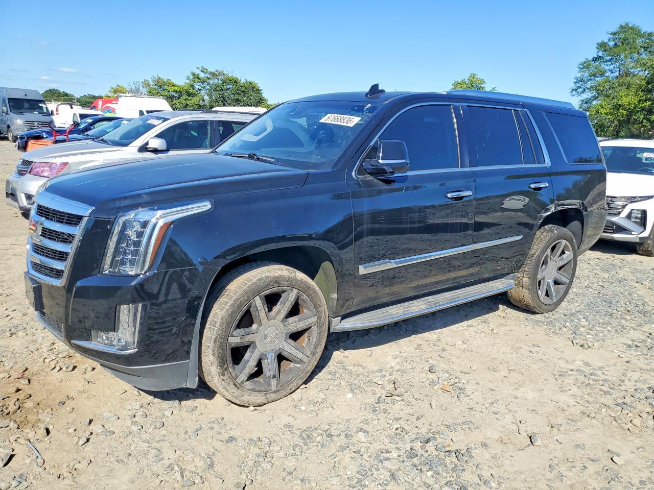 2016 CADILLAC ESCALADE LUXURY  