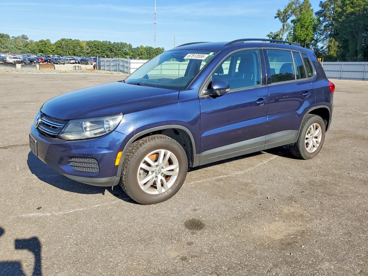 2016 VOLKSWAGEN TIGUAN S  