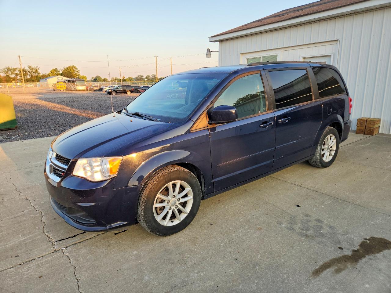 2015 DODGE GRAND CARAVAN SXT  