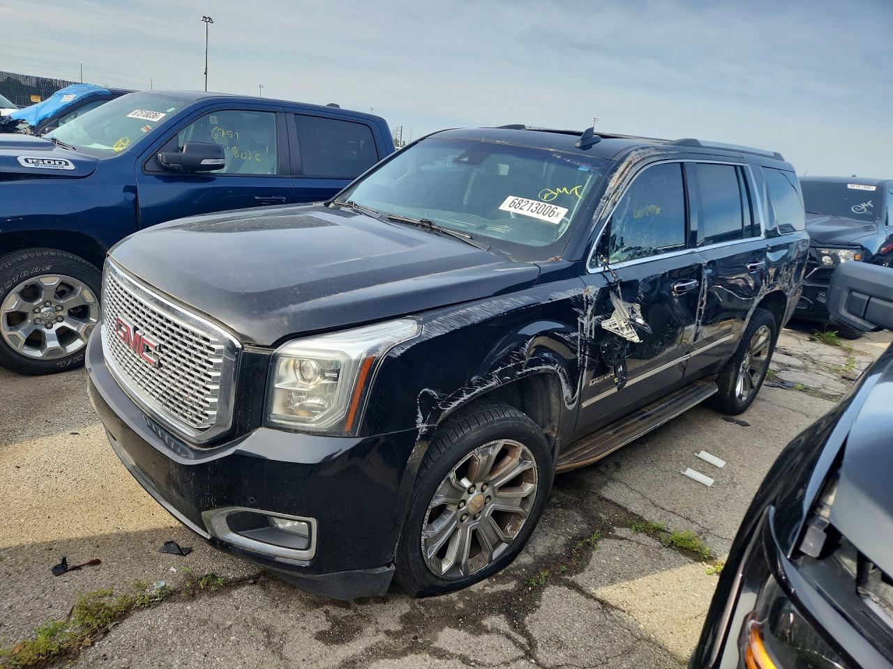2016 GMC YUKON DENALI  