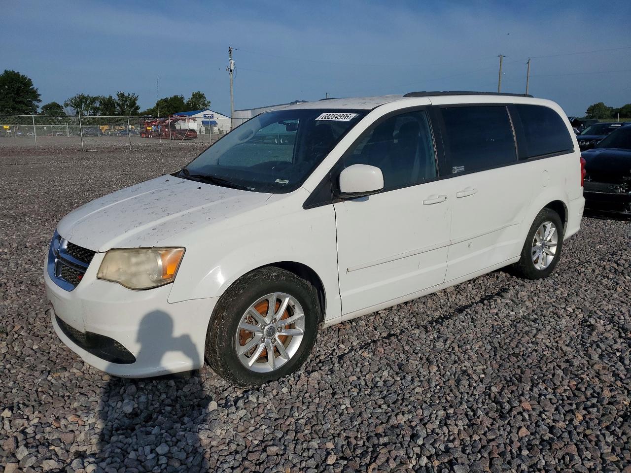 2016 DODGE GRAND CARAVAN SXT  