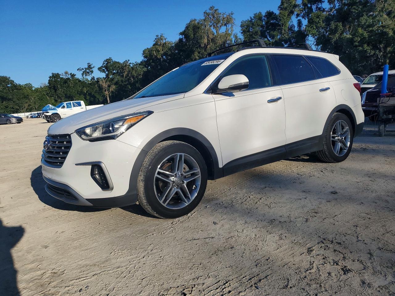 2017 HYUNDAI SANTA FE SE ULTIMATE  