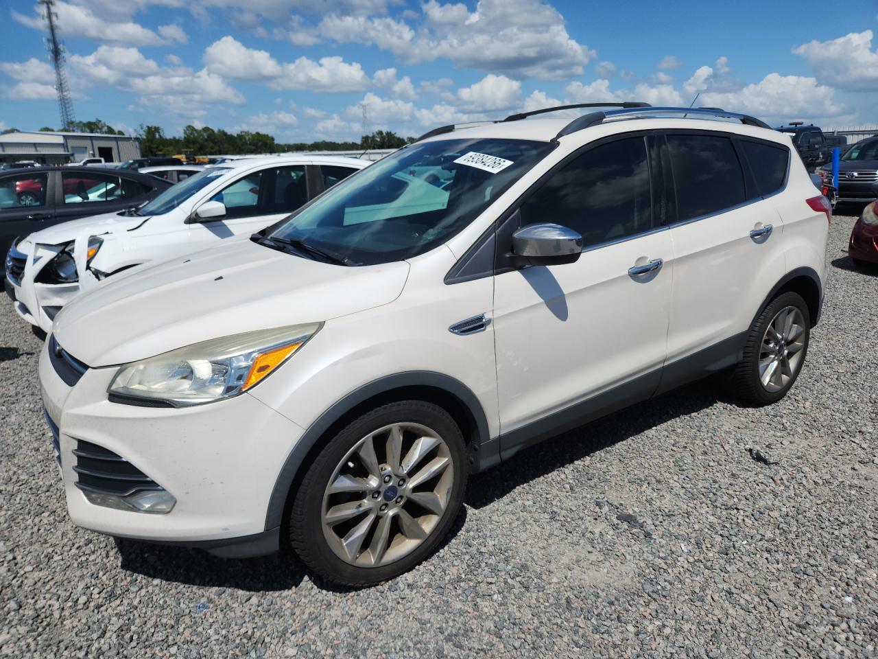 2015 FORD ESCAPE SE  