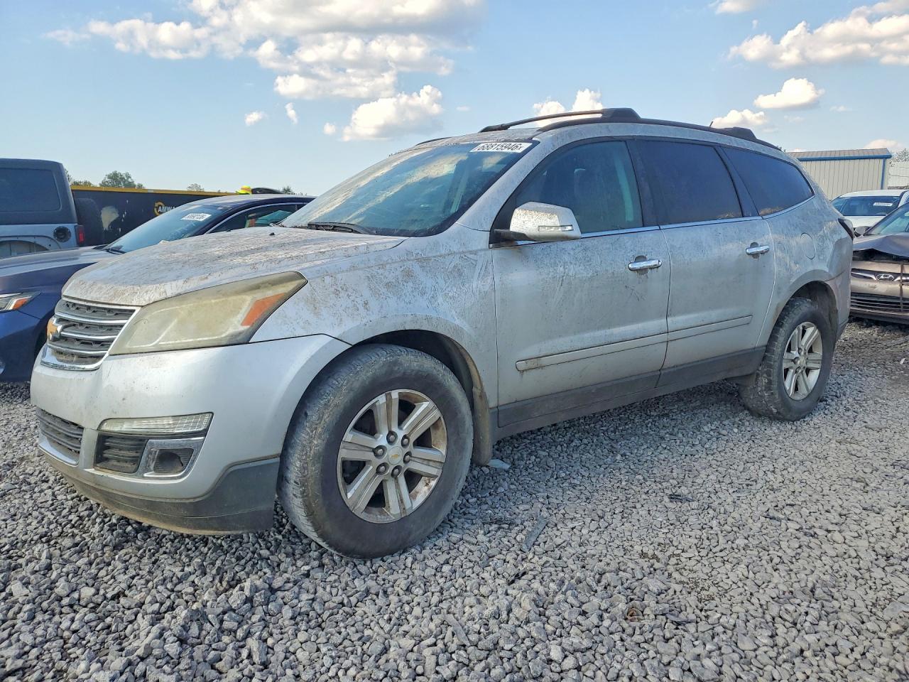 2013 CHEVROLET TRAVERSE LT  