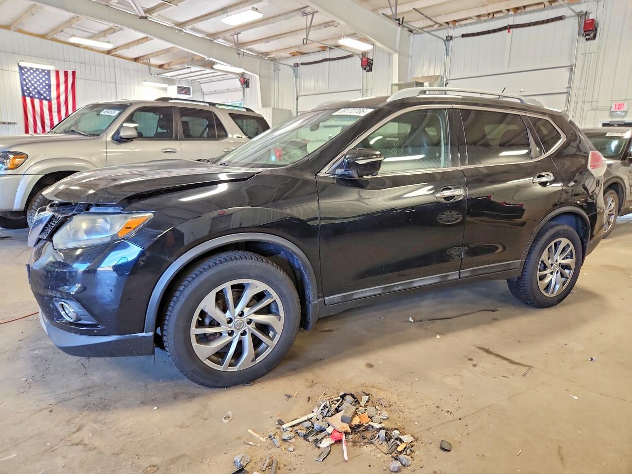 2015 NISSAN ROGUE SL  