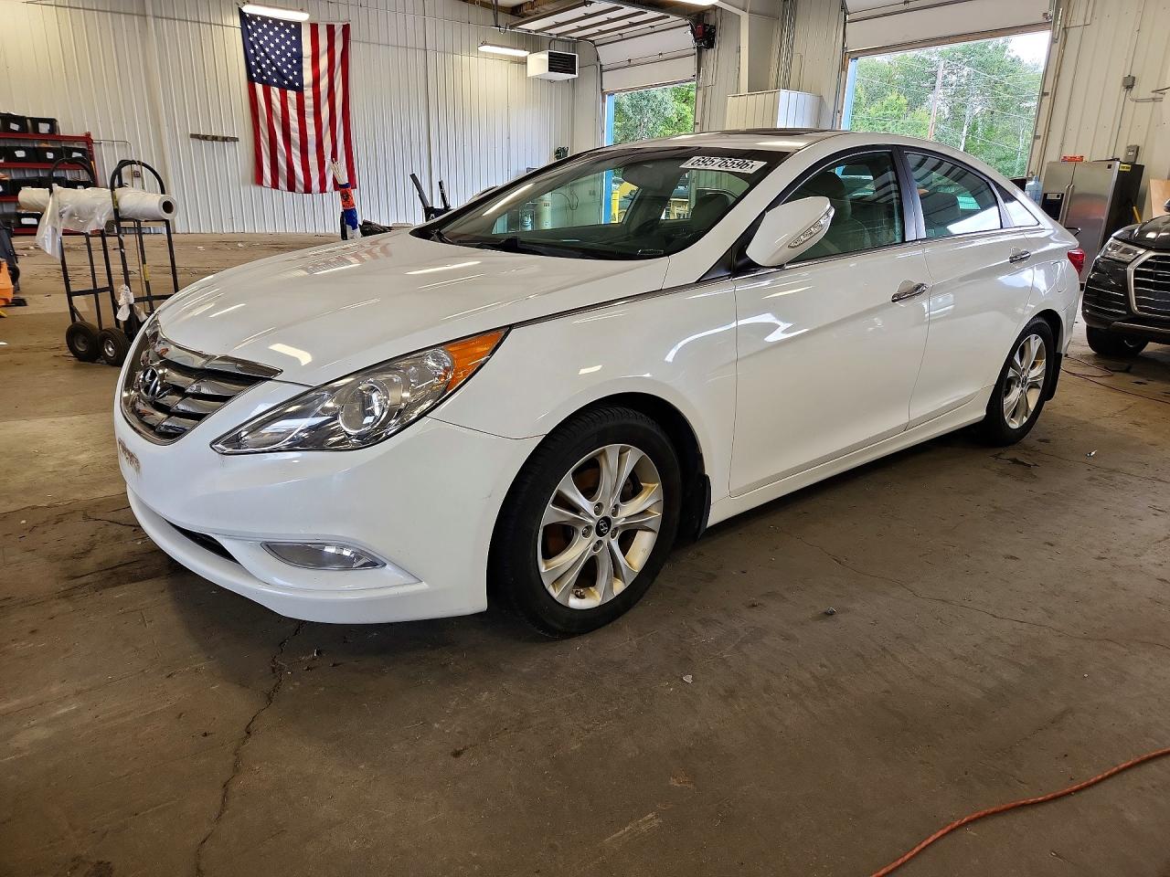 2013 HYUNDAI SONATA LIMITED  