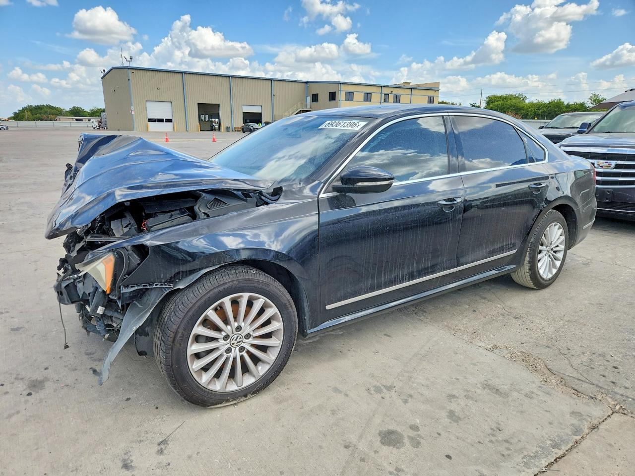 2017 VOLKSWAGEN PASSAT SE  