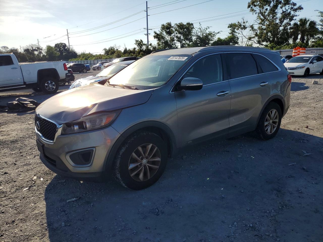 2016 KIA SORENTO LX V6  