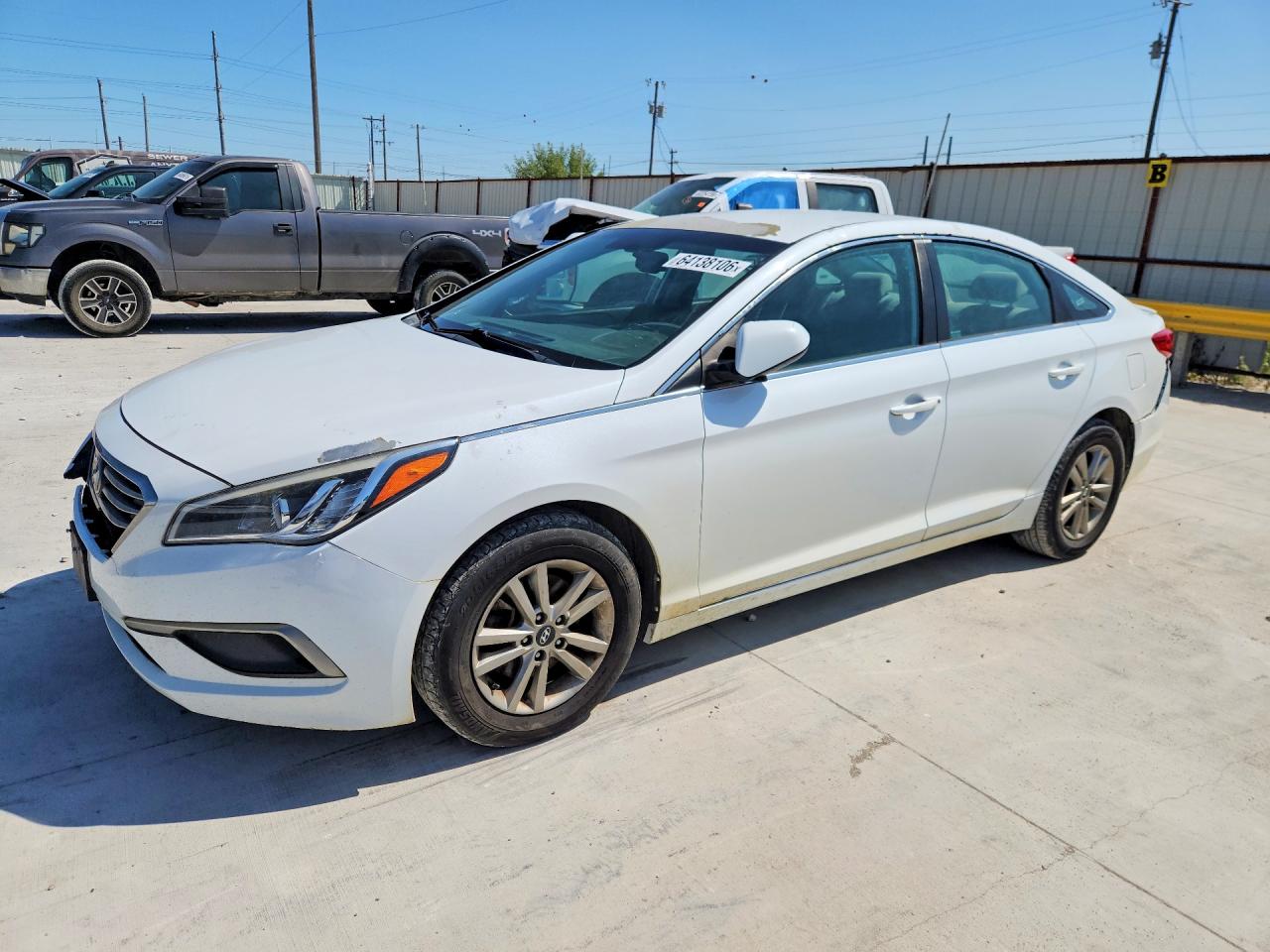 2016 HYUNDAI SONATA SE  