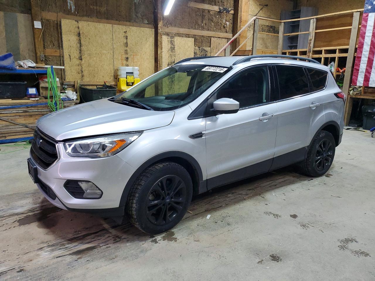 2018 FORD ESCAPE SE  