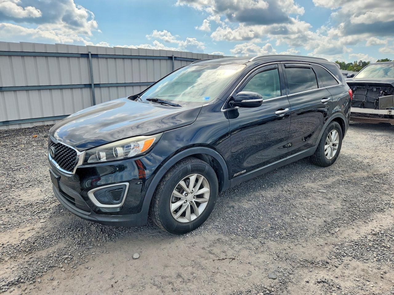 2016 KIA SORENTO LX V6  