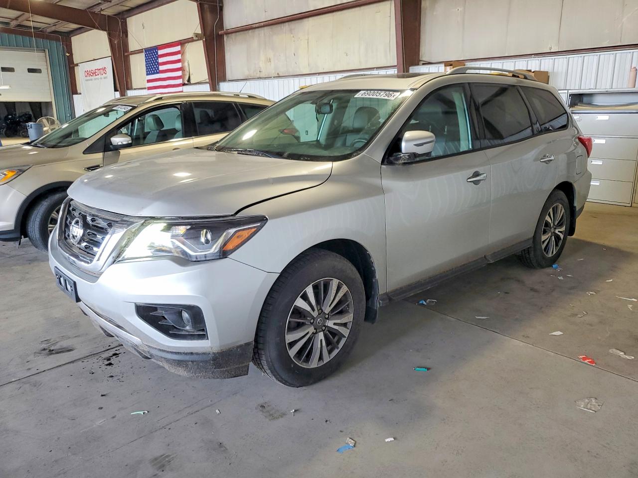 2017 NISSAN PATHFINDER S  