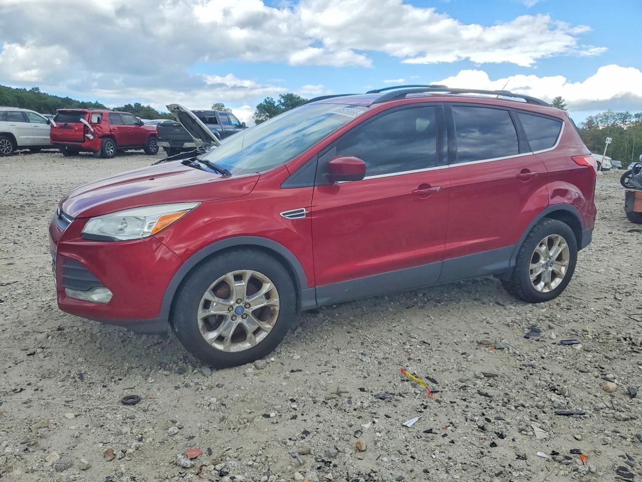 2013 FORD ESCAPE SE  