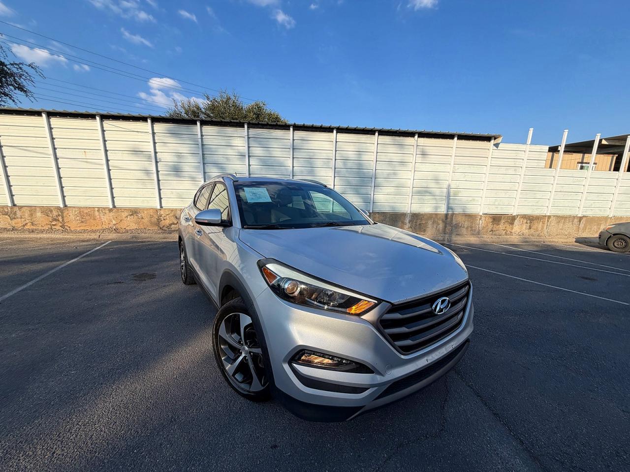 2016 HYUNDAI TUCSON SPORT  