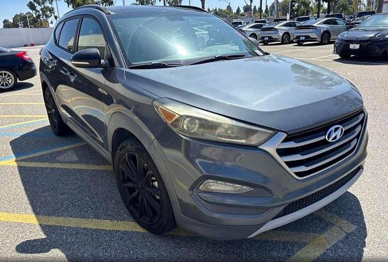 2017 HYUNDAI TUCSON NIGHT  