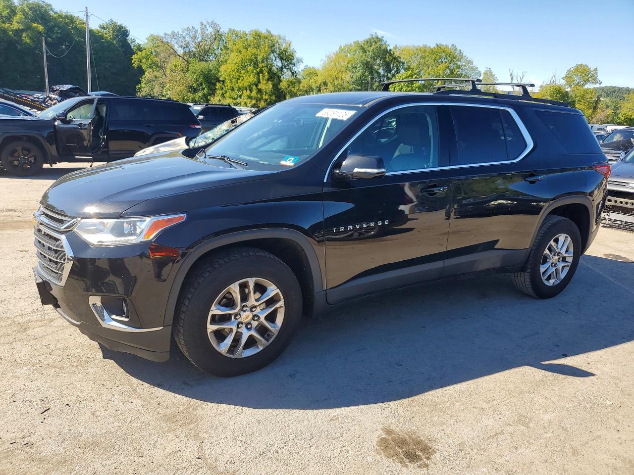 2020 CHEVROLET TRAVERSE LT  