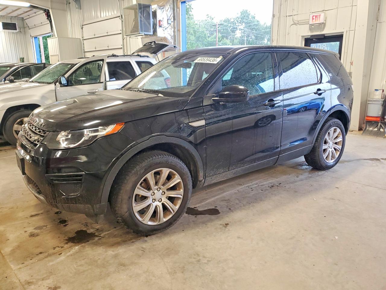 2017 LAND ROVER DISCOVERY SPORT SE  