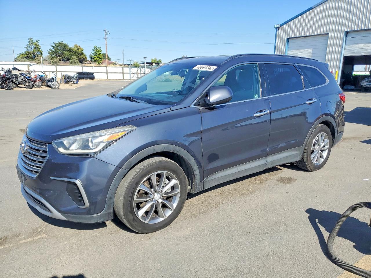 2017 HYUNDAI SANTA FE SE  