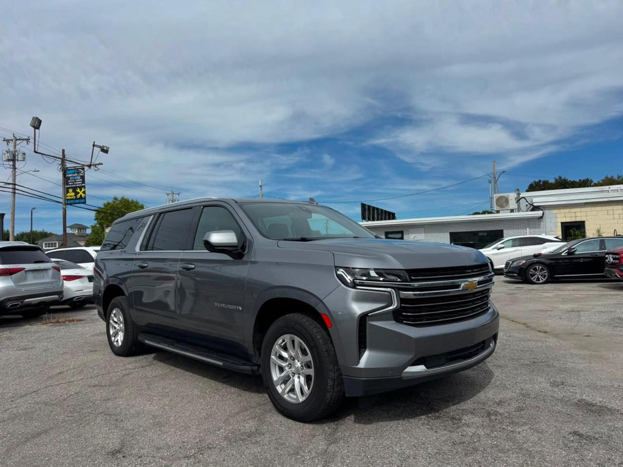 2022 CHEVROLET SUBURBAN C1500 LT  