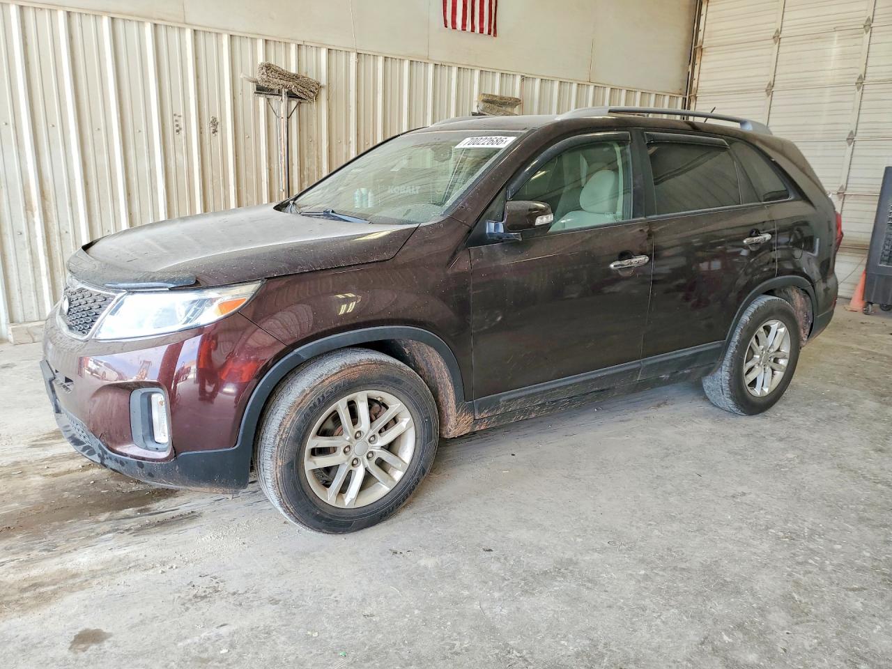 2015 KIA SORENTO LX  