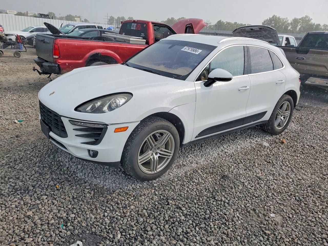 2015 PORSCHE MACAN S  
