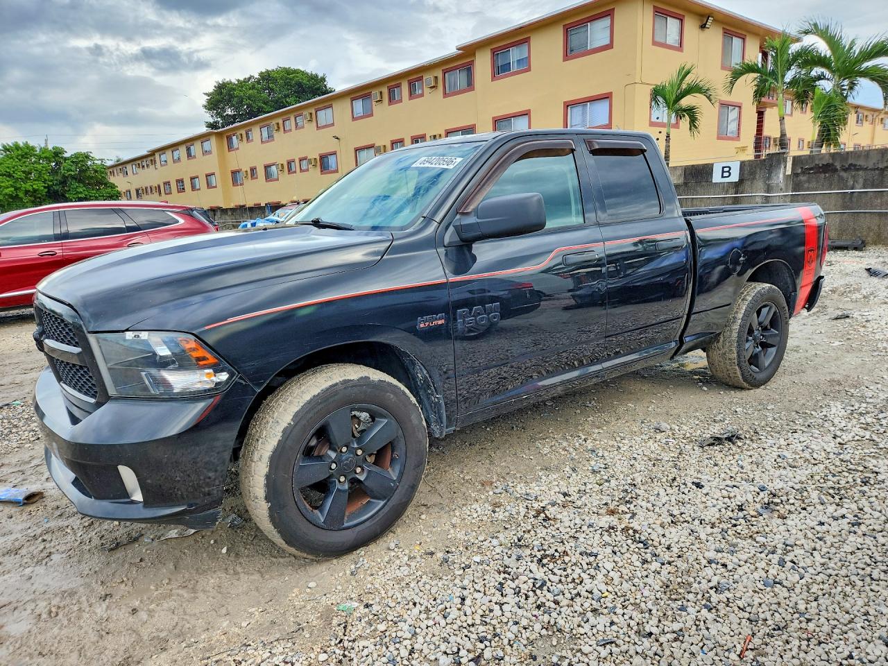 2015 RAM 1500 ST  