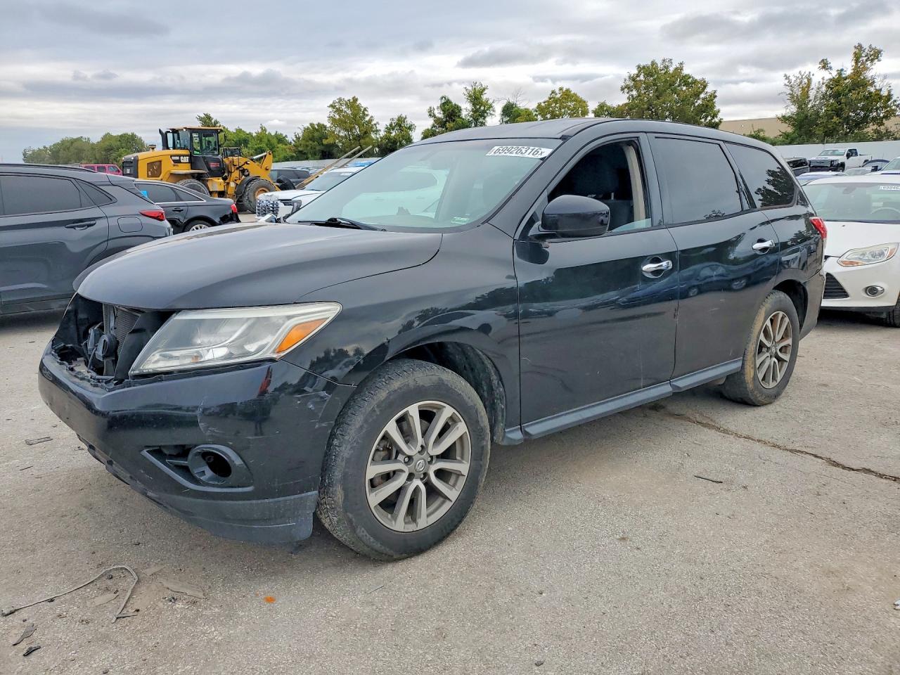 2014 NISSAN PATHFINDER S  