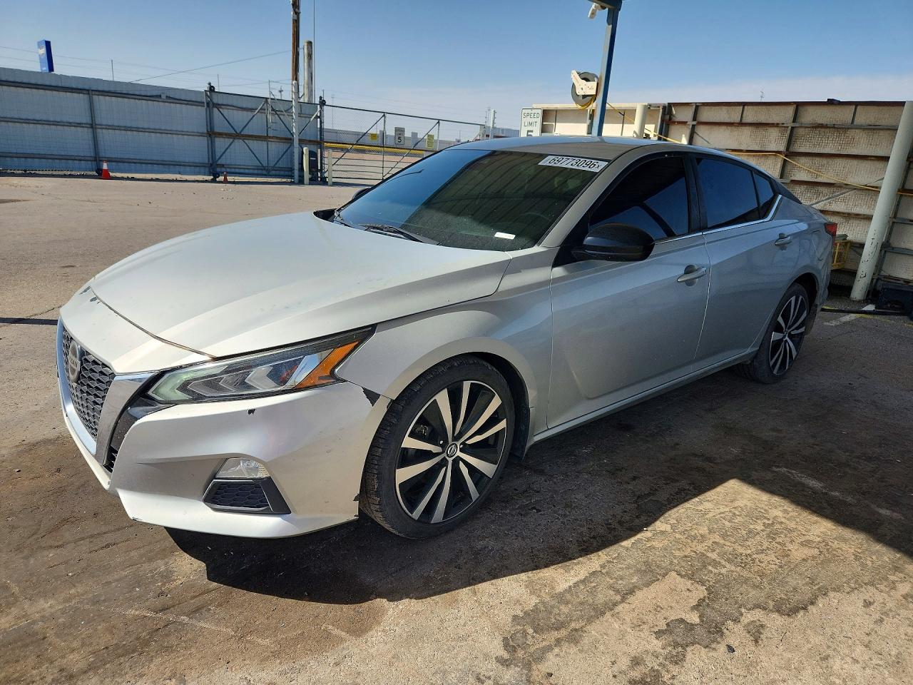 2020 NISSAN ALTIMA SR  