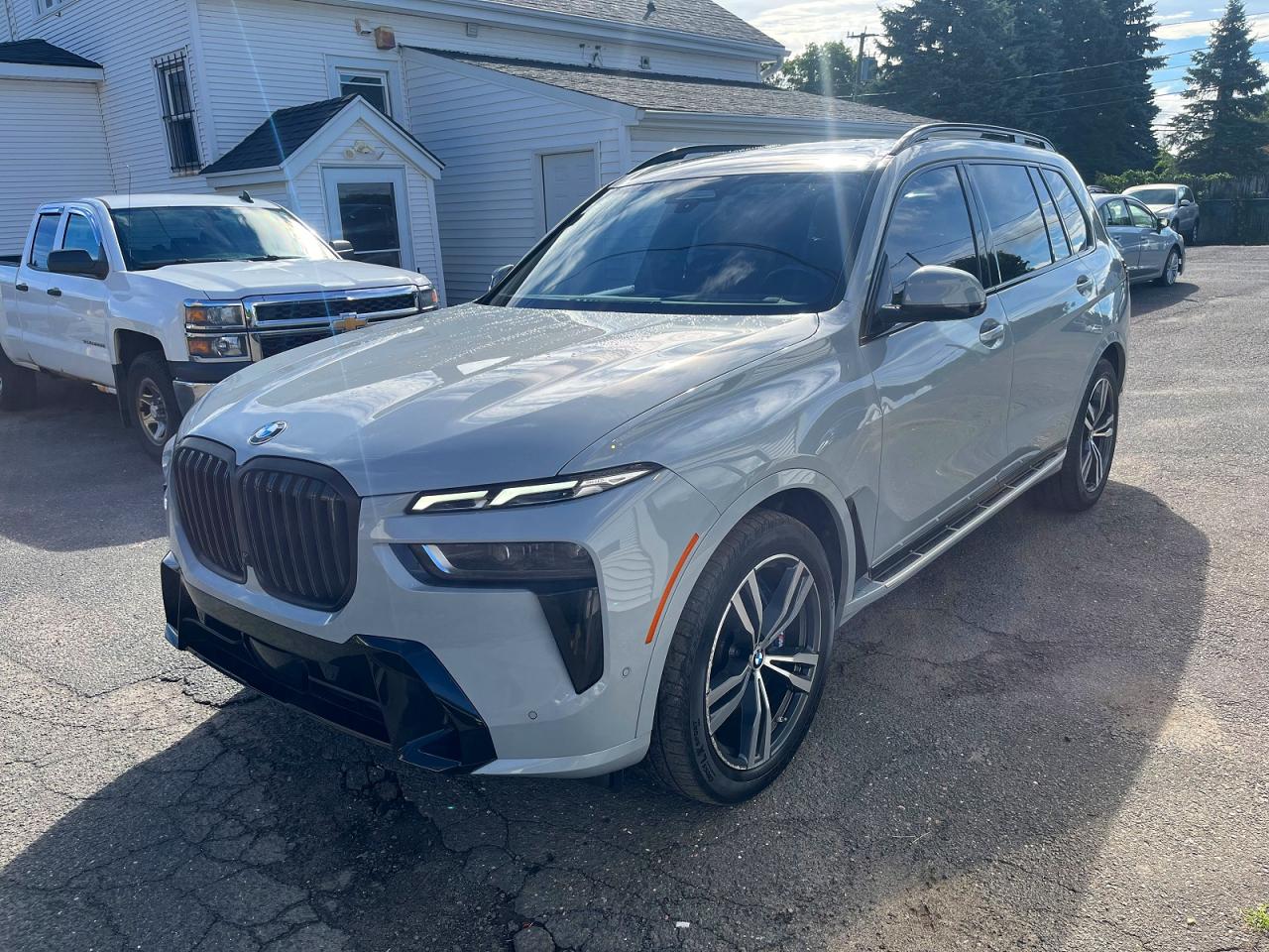 2024 BMW X7 XDRIVE40I  