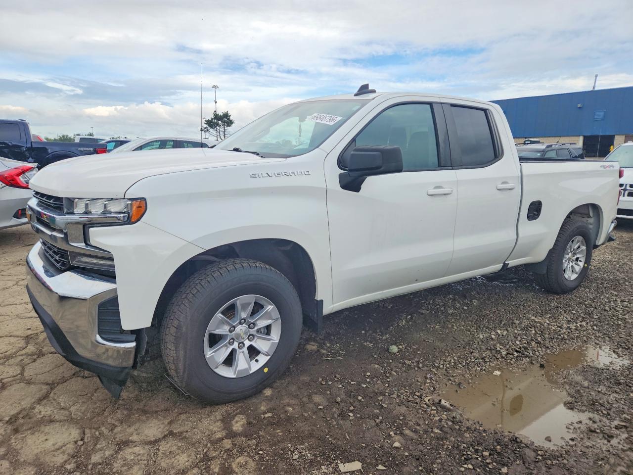 2020 CHEVROLET SILVERADO K1500 LT  