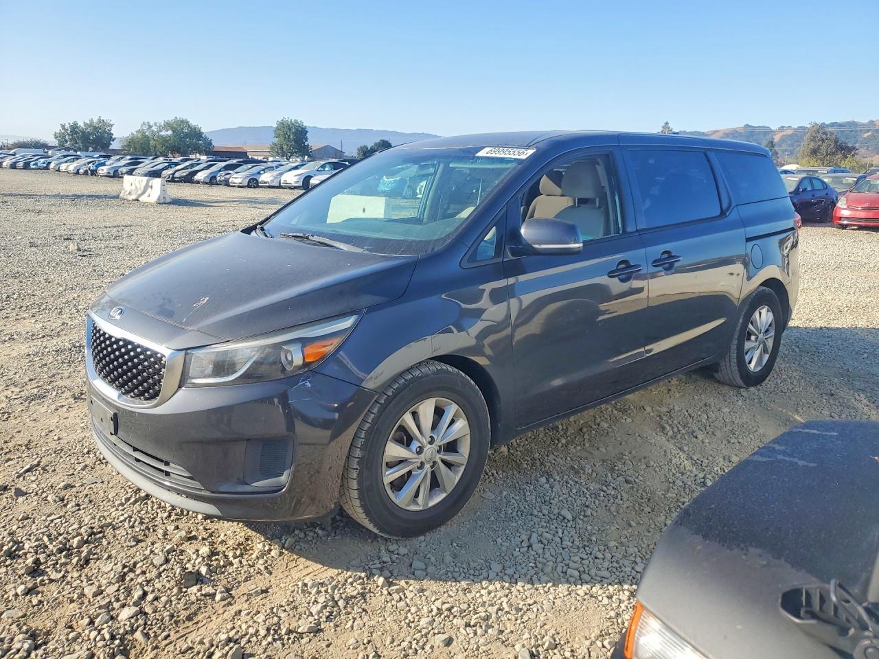 2018 KIA SEDONA LX  