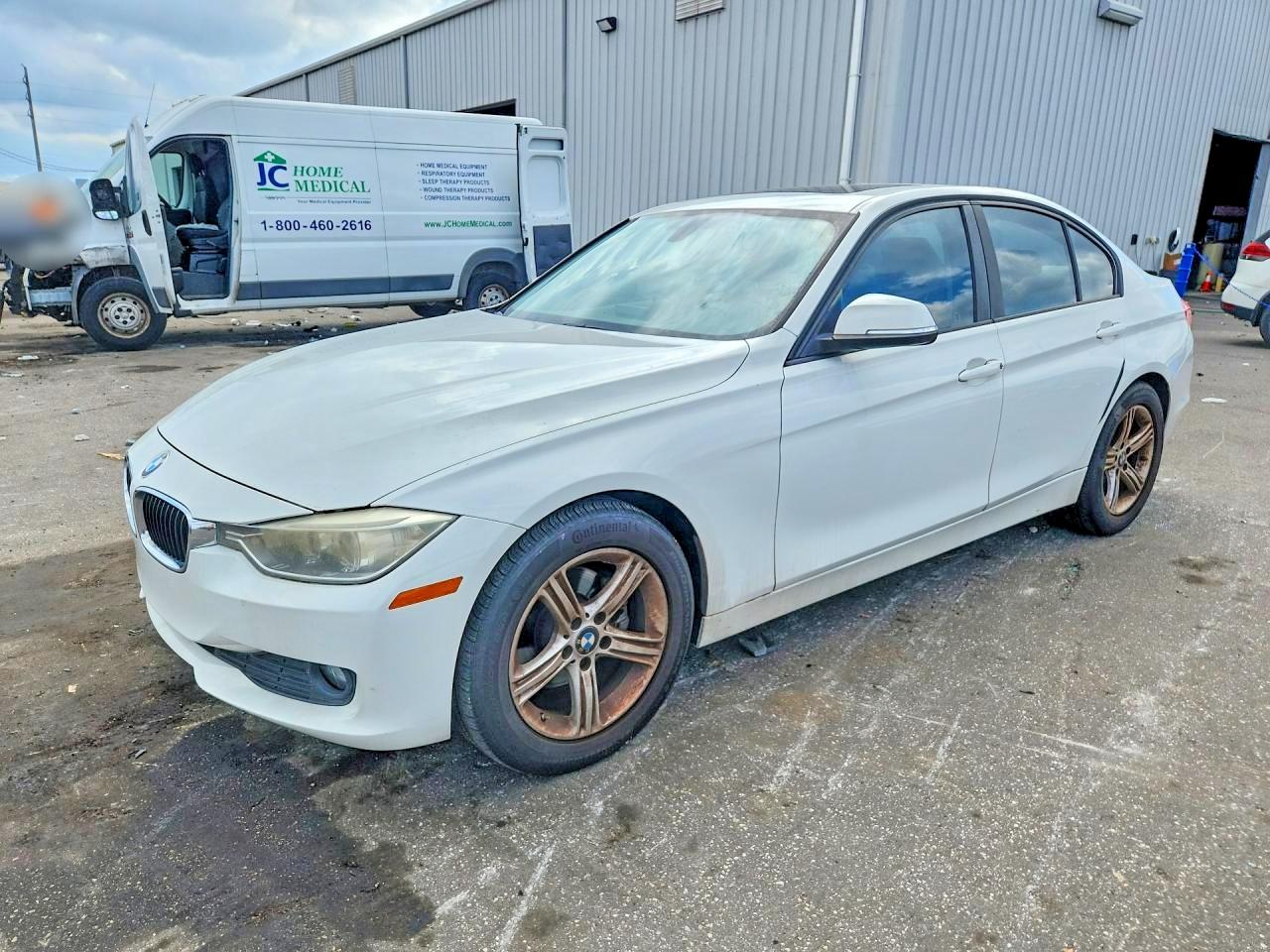 2015 BMW 320 I  