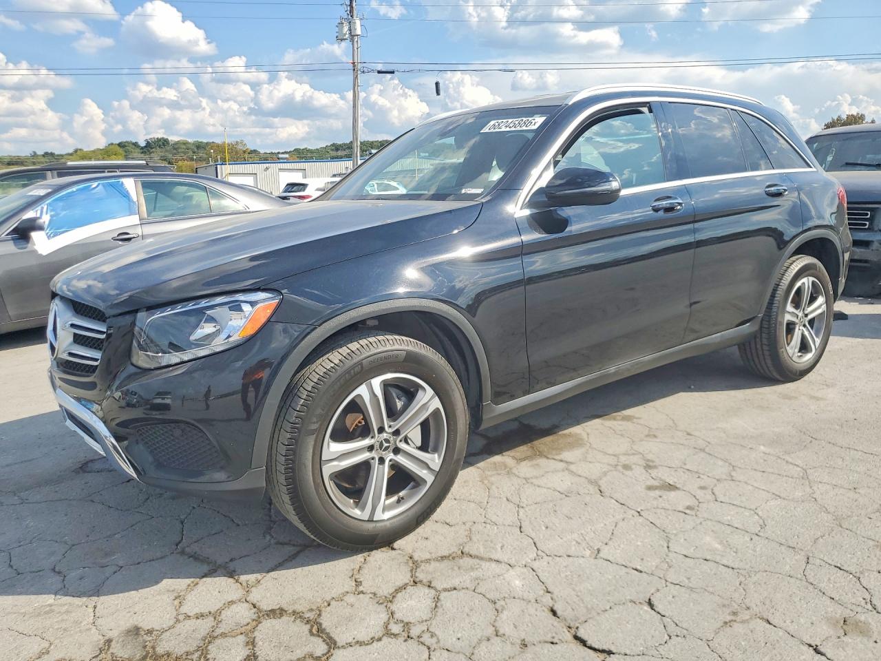 2019 MERCEDES-BENZ GLC 300  