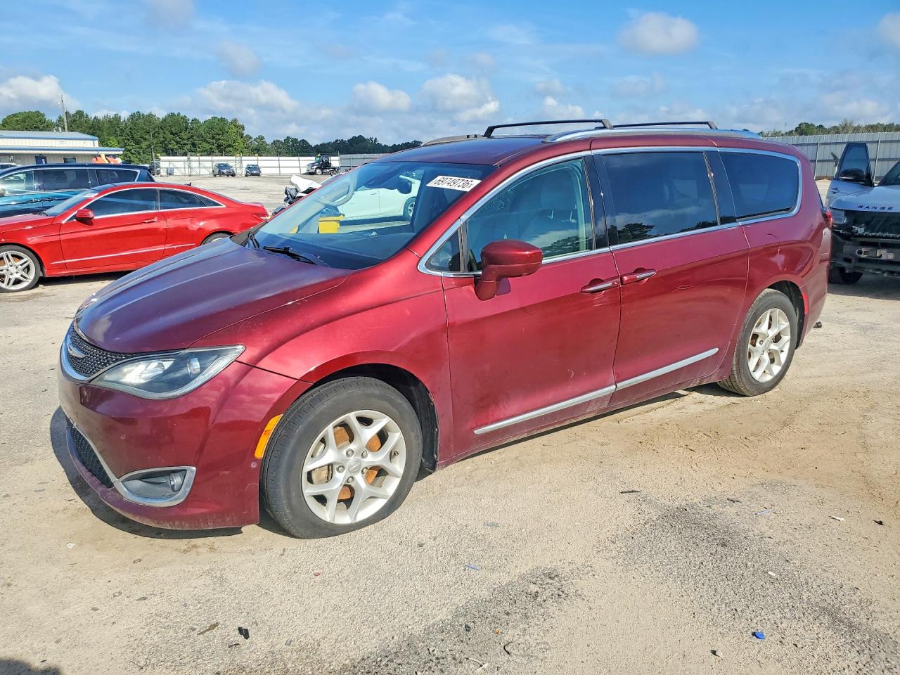 2017 CHRYSLER PACIFICA TOURING L PLUS  