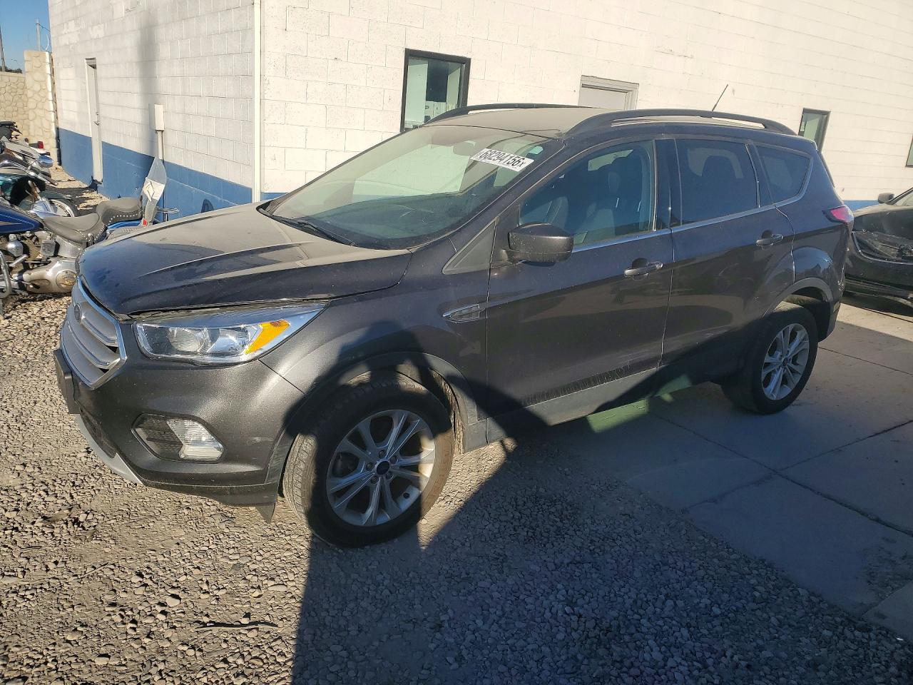 2018 FORD ESCAPE SE  