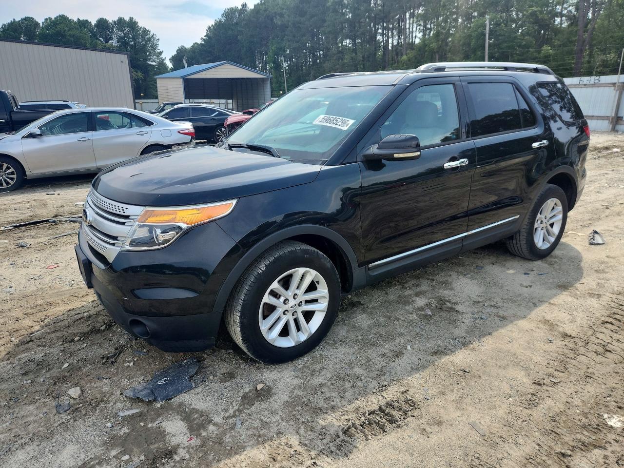 2013 FORD EXPLORER XLT  