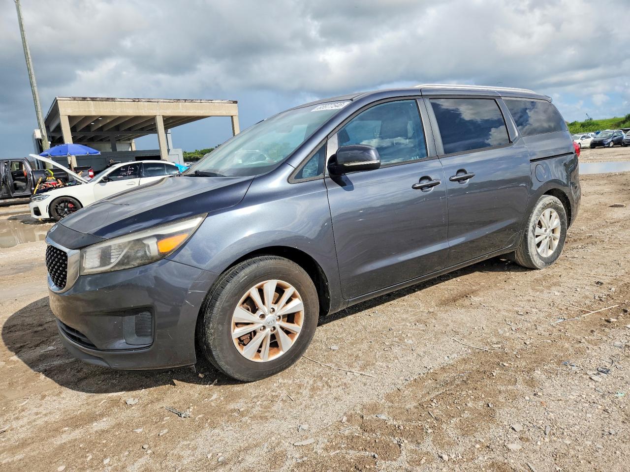 2016 KIA SEDONA LX  
