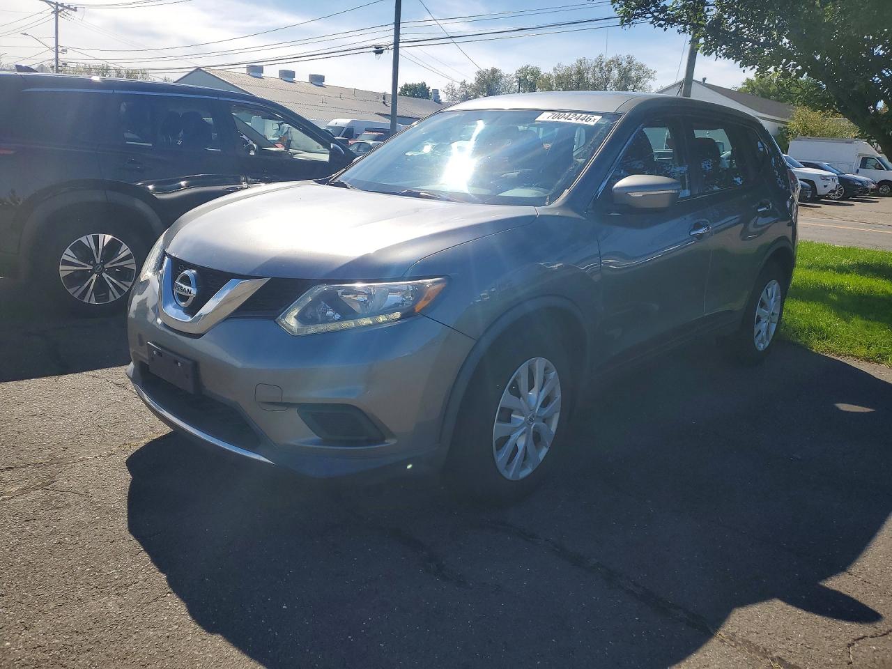 2015 NISSAN ROGUE S  