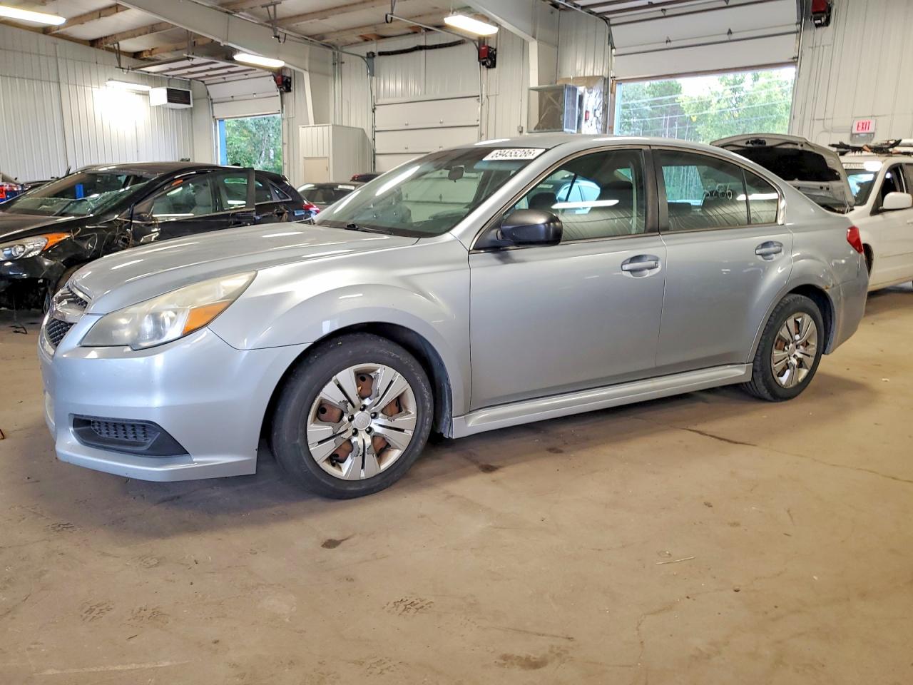 2014 SUBARU LEGACY 2.5I  