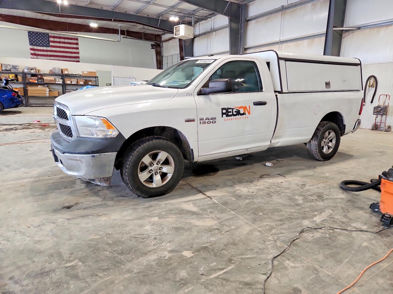 2013 RAM 1500 ST  