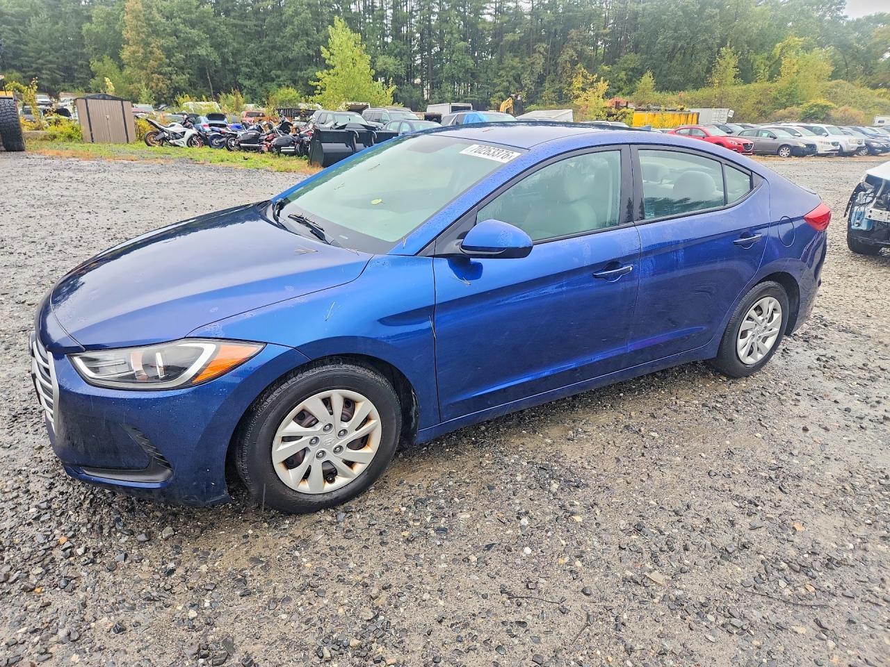 2017 HYUNDAI ELANTRA SE  