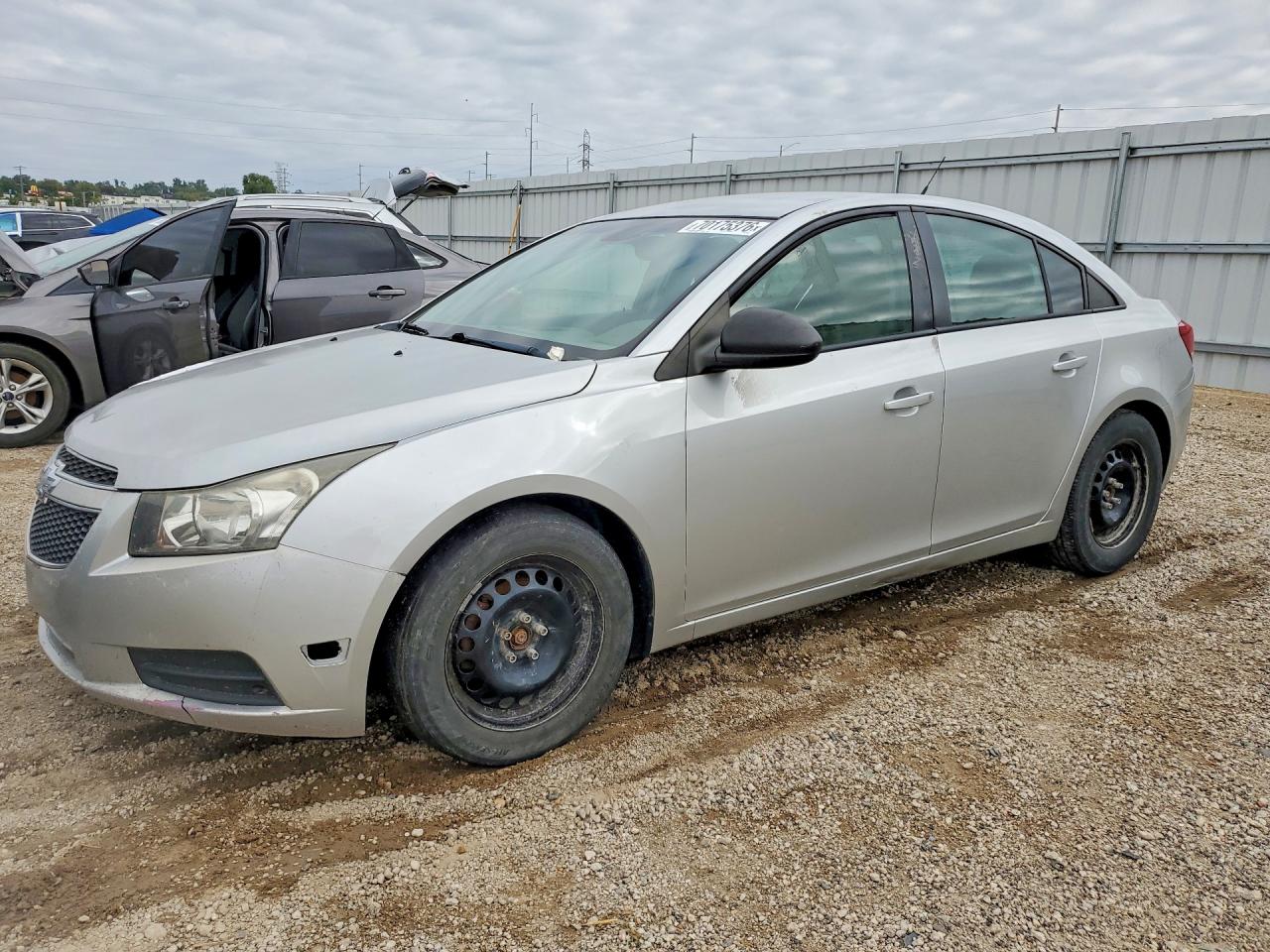 2014 CHEVROLET CRUZE LS  