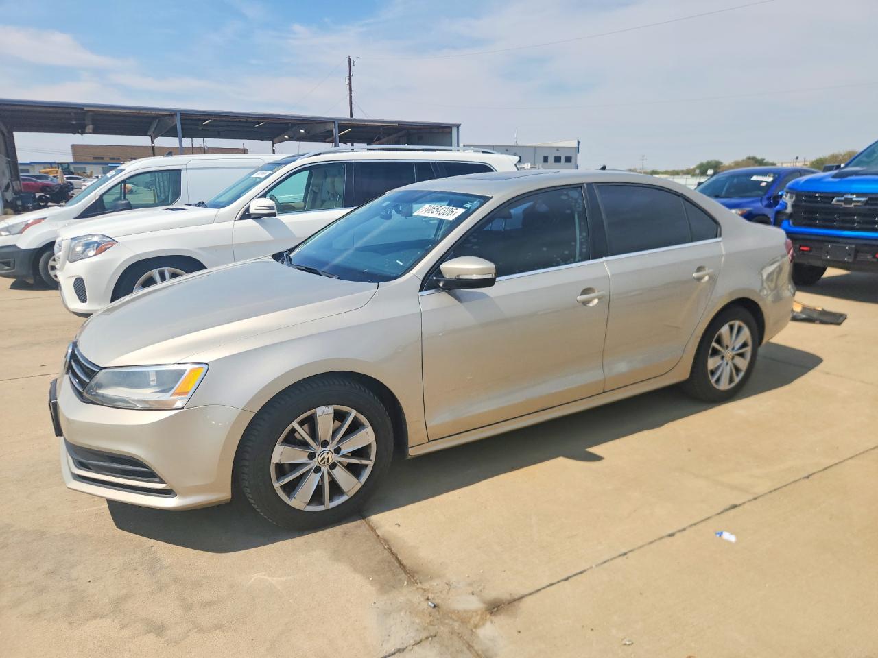 2016 VOLKSWAGEN JETTA SE  